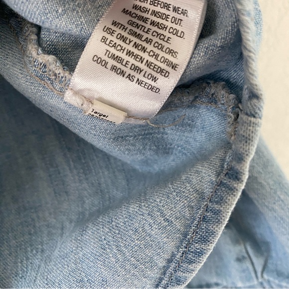 XHILARATION  DENIM SHIRT - Picture 3 of 6